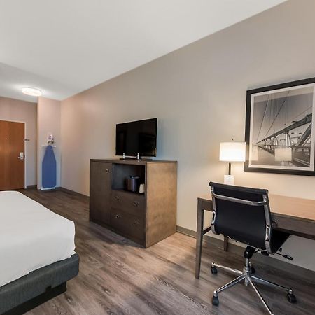 Surestay Plus Hotel By Best Western Highland Poughkeepsie Екстер'єр фото